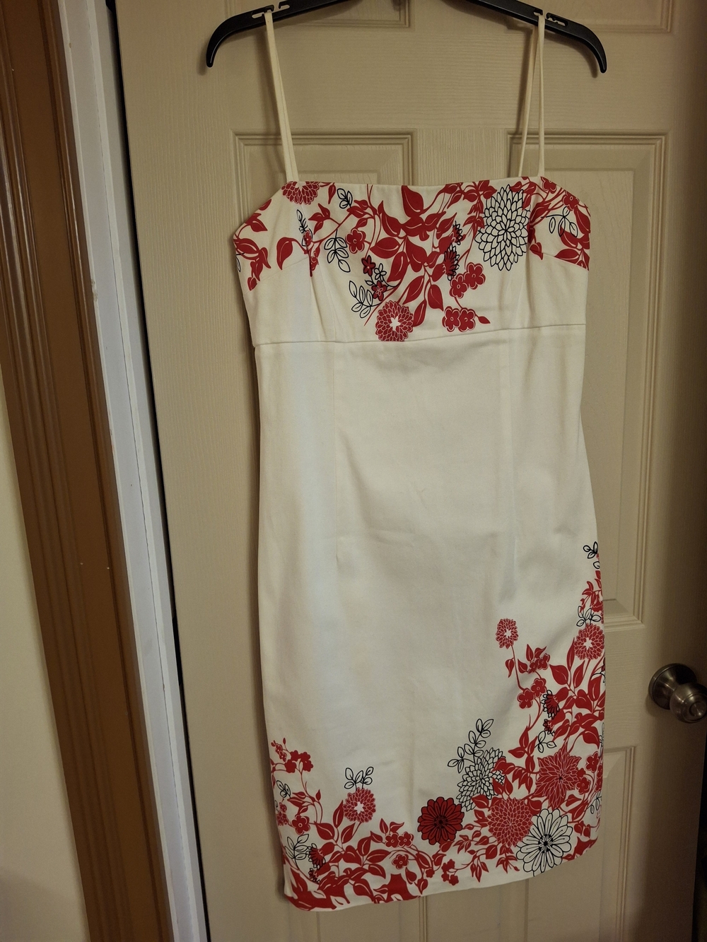 B. Moss White Spaghetti Strap Midi Dress with Red Floral Print